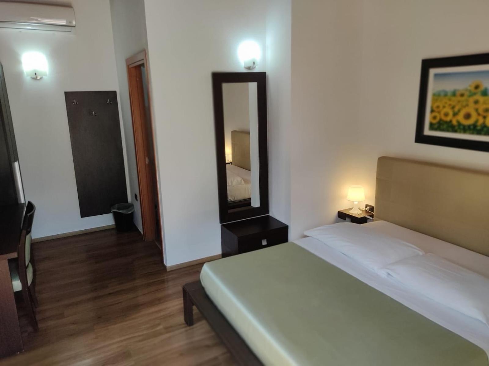 Maglioferro Residence Corato Luaran gambar