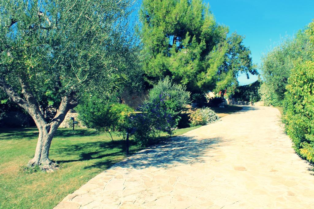 Maglioferro Residence Corato Luaran gambar